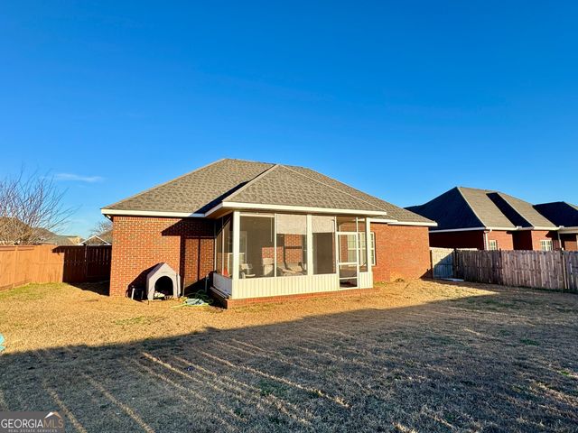 108 Manchester Lane, Byron, GA 31008