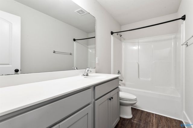 211 Cherry Laurel Drive, Hazel Green, AL 35750