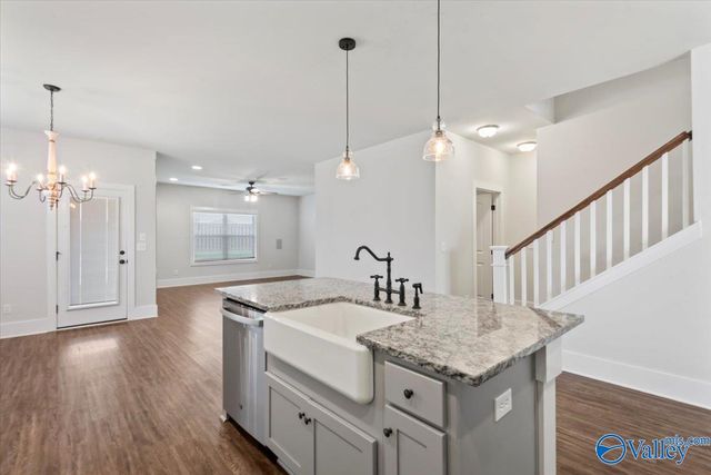 211 Cherry Laurel Drive, Hazel Green, AL 35750
