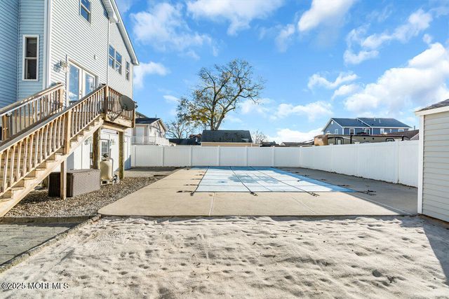 218 Grover Road, Toms River, NJ 08753