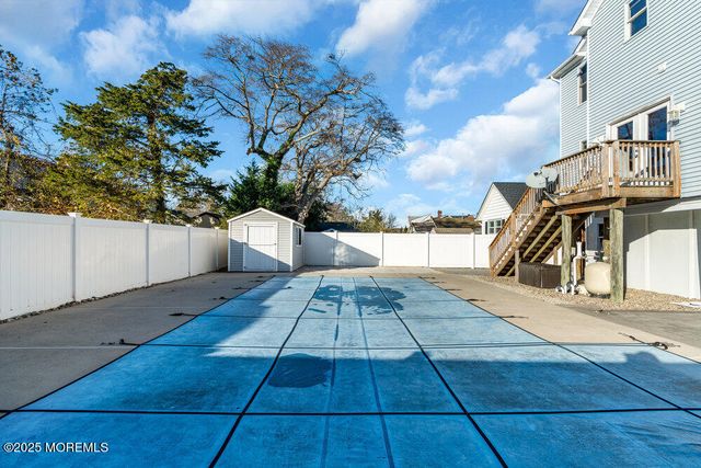 218 Grover Road, Toms River, NJ 08753