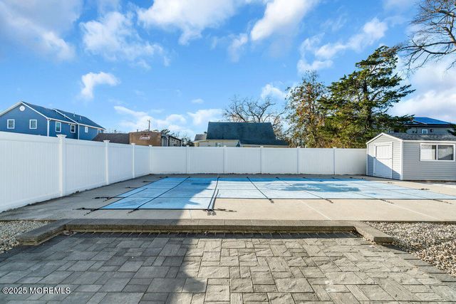 218 Grover Road, Toms River, NJ 08753