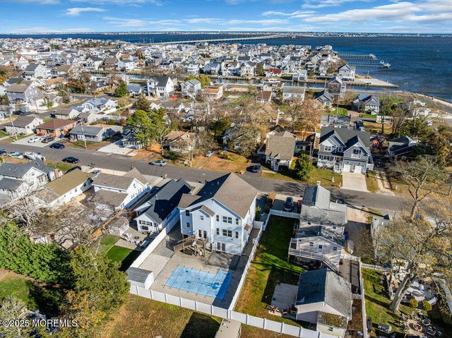 218 Grover Road, Toms River, NJ 08753