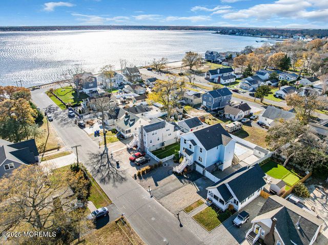 218 Grover Road, Toms River, NJ 08753