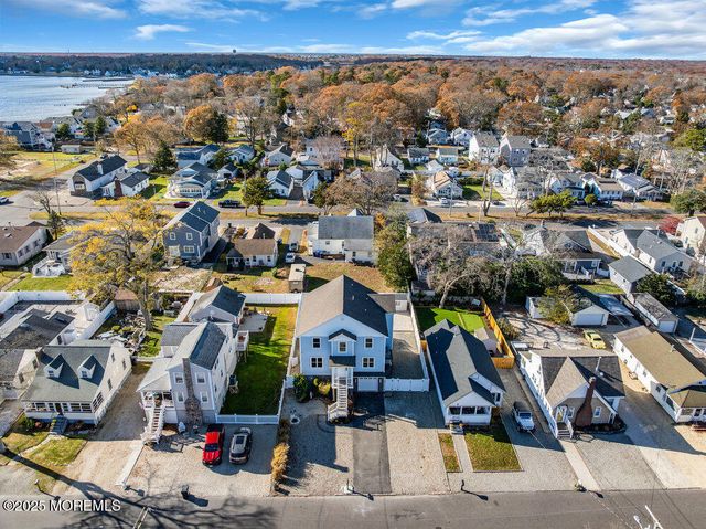 218 Grover Road, Toms River, NJ 08753