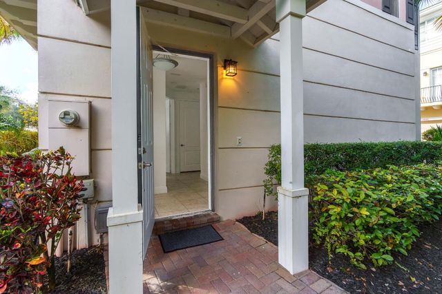 3830 NW 5th Terrace, Boca Raton, FL 33431