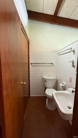 96 Greenwood Retreat Road, Bedford, IN 47421