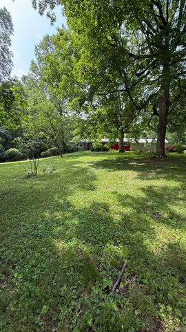 96 Greenwood Retreat Road, Bedford, IN 47421