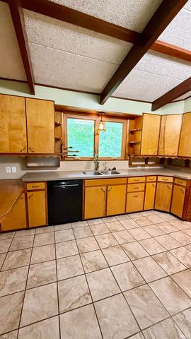 96 Greenwood Retreat Road, Bedford, IN 47421