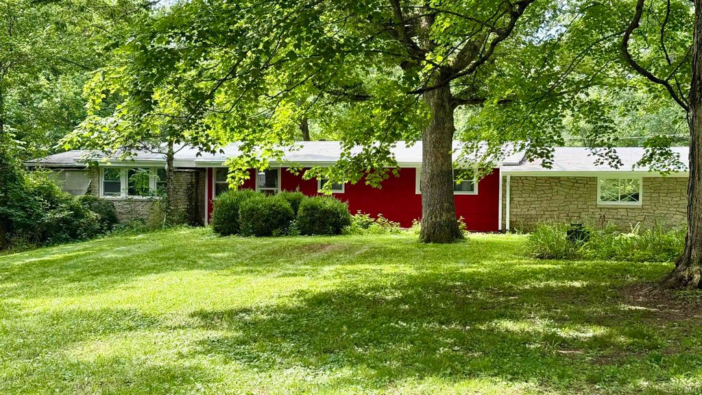 96 Greenwood Retreat Road, Bedford, IN 47421