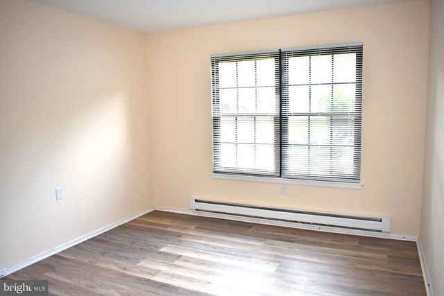 118 LEXINGTON DR, Little Egg Harbor Twp, NJ 08087