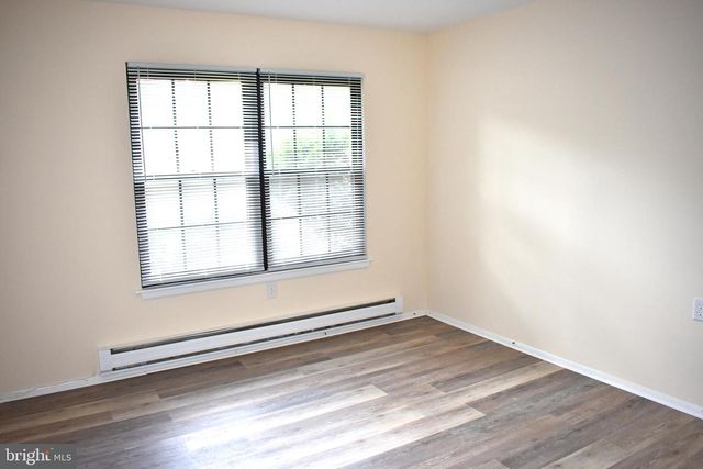 118 LEXINGTON DR, Little Egg Harbor Twp, NJ 08087