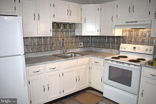 118 LEXINGTON DR, Little Egg Harbor Twp, NJ 08087