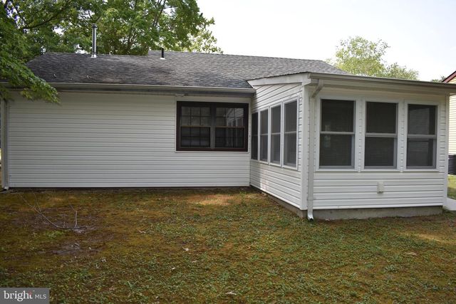 118 LEXINGTON DR, Little Egg Harbor Twp, NJ 08087