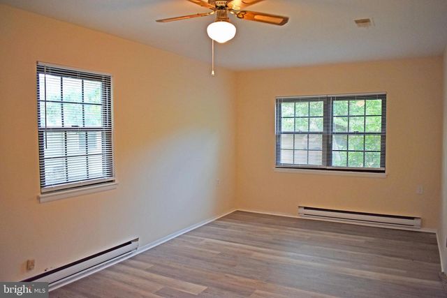 118 LEXINGTON DR, Little Egg Harbor Twp, NJ 08087
