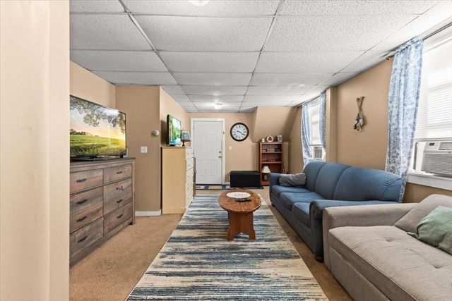 484-486 Main St, Bridgewater, MA 02324