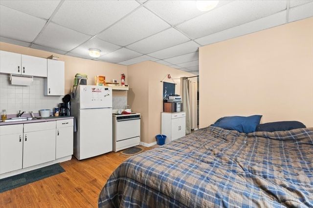 484-486 Main St, Bridgewater, MA 02324