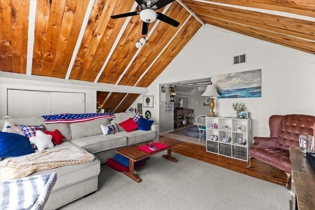 484-486 Main St, Bridgewater, MA 02324