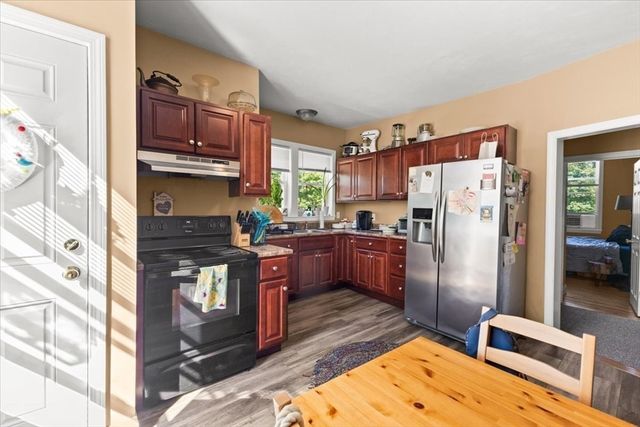 484-486 Main St, Bridgewater, MA 02324