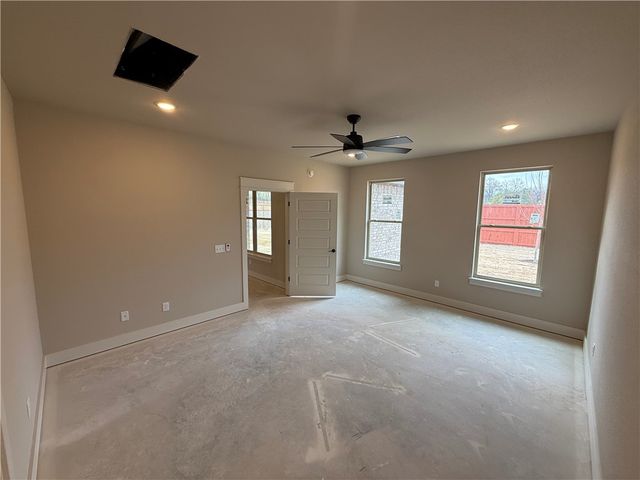 206 Doral Drive, Cave Springs, AR 72718