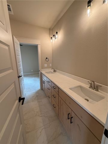 206 Doral Drive, Cave Springs, AR 72718