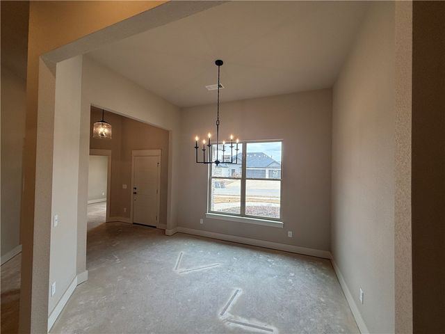 206 Doral Drive, Cave Springs, AR 72718