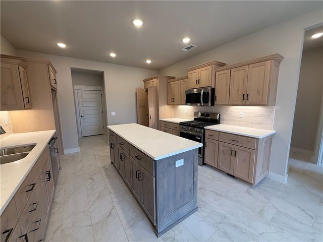 206 Doral Drive, Cave Springs, AR 72718