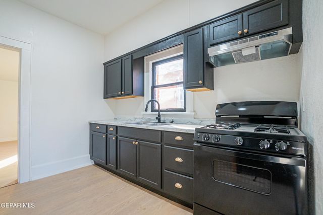 3216 Lebanon Avenue 2, El Paso, TX 79930