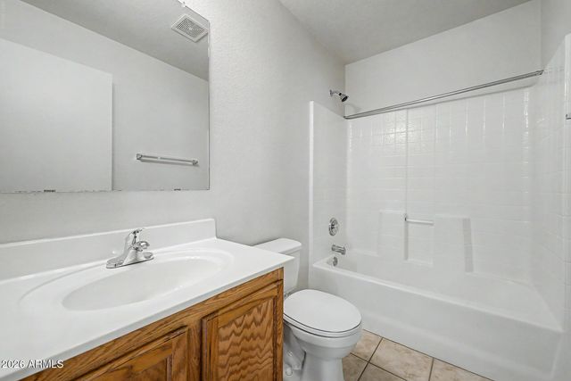 16070 W WOODLANDS Avenue, Goodyear, AZ 85338