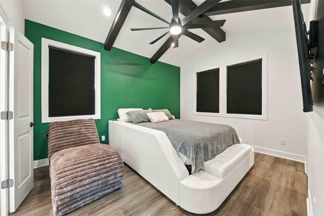 4738 Sunbeam Street, Houston, TX 77033