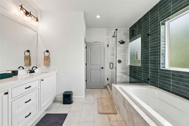 4738 Sunbeam Street, Houston, TX 77033