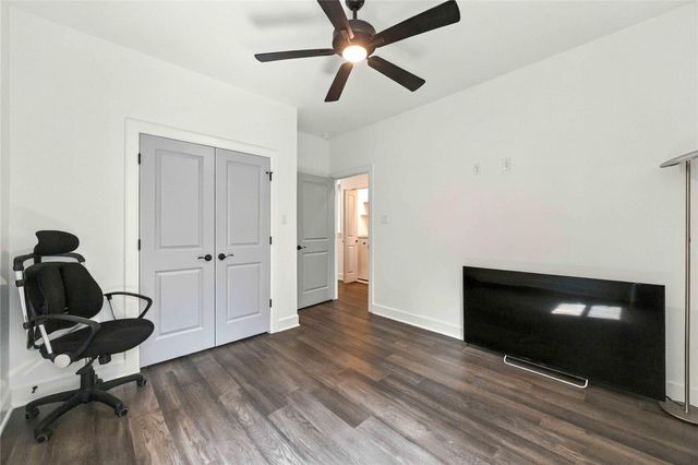 4738 Sunbeam Street, Houston, TX 77033