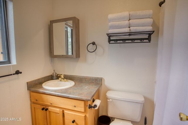 2024 Silver Creek Drive, Show Low, AZ 85901