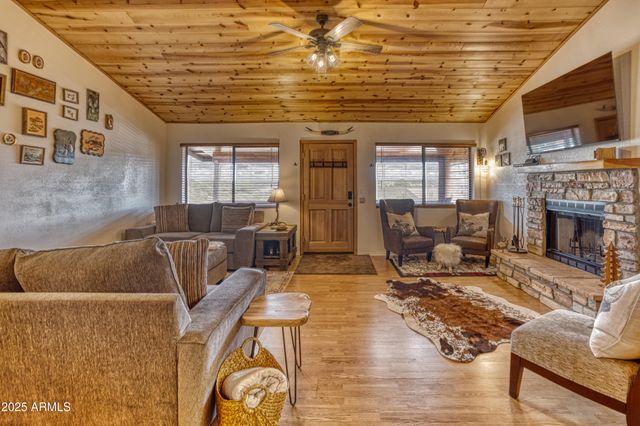 2024 Silver Creek Drive, Show Low, AZ 85901