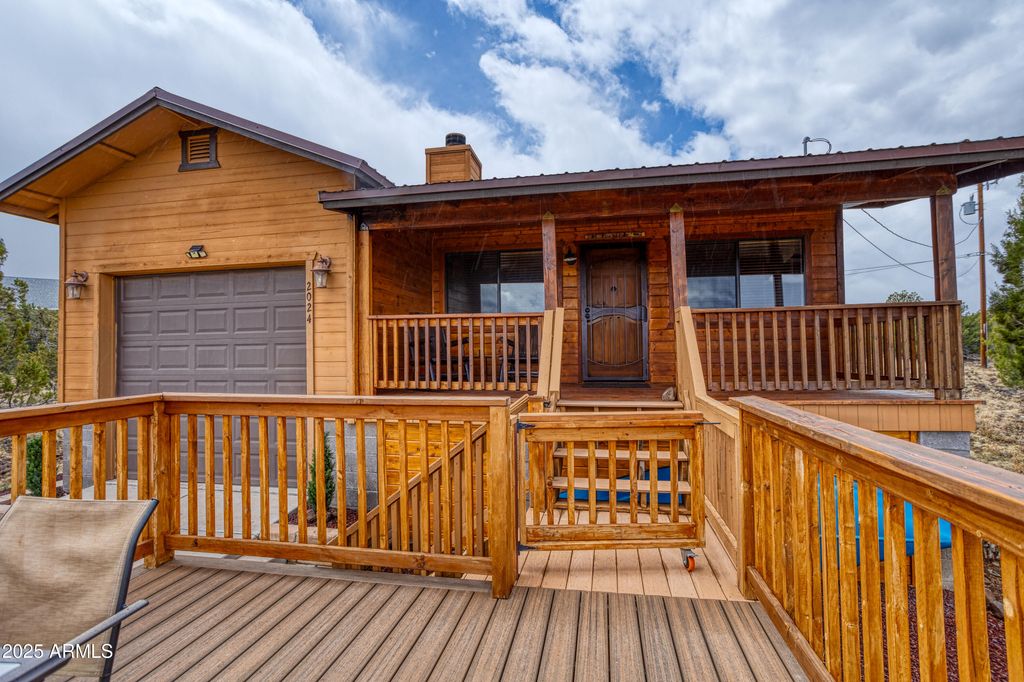 2024 Silver Creek Drive, Show Low, AZ 85901