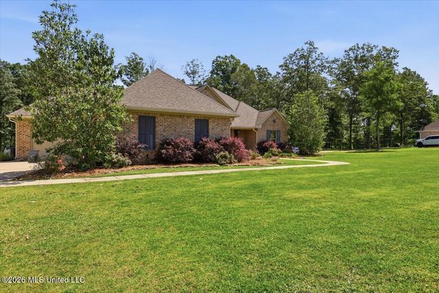 736 Clover Ridge Way, Brandon, MS 39047