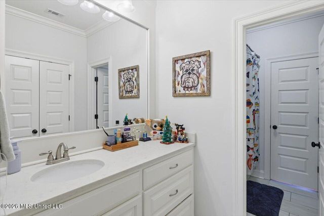 736 Clover Ridge Way, Brandon, MS 39047