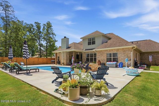 736 Clover Ridge Way, Brandon, MS 39047