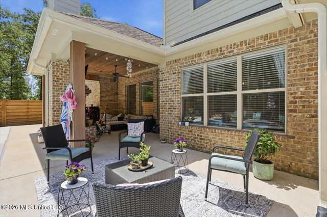 736 Clover Ridge Way, Brandon, MS 39047