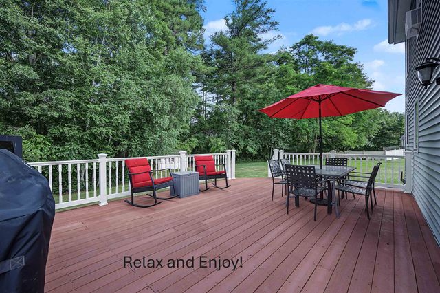13 Brandy Circle, Litchfield, NH 03052