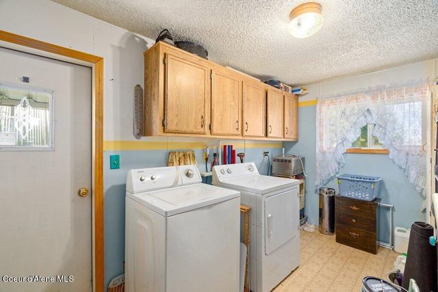 3520 West CRANSTON AVE, Hayden, ID 83835