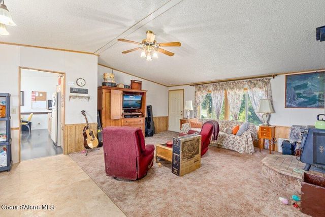 3520 West CRANSTON AVE, Hayden, ID 83835