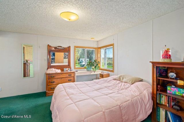 3520 West CRANSTON AVE, Hayden, ID 83835