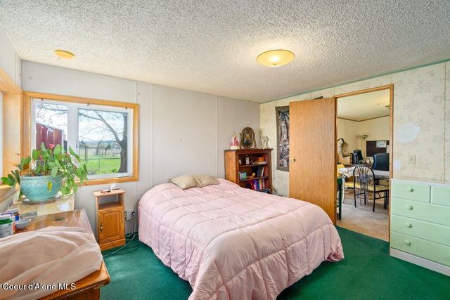 3520 West CRANSTON AVE, Hayden, ID 83835