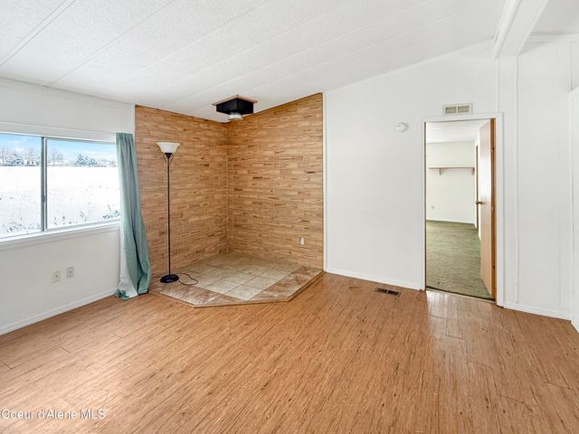 3520 West CRANSTON AVE, Hayden, ID 83835