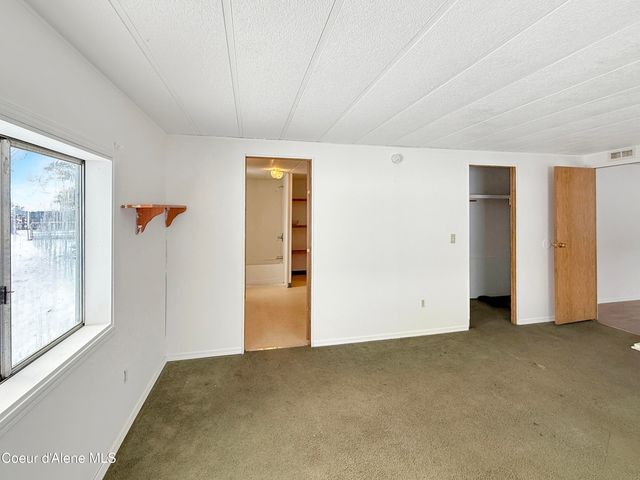 3520 West CRANSTON AVE, Hayden, ID 83835