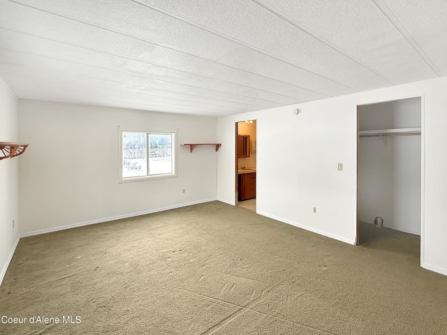 3520 West CRANSTON AVE, Hayden, ID 83835