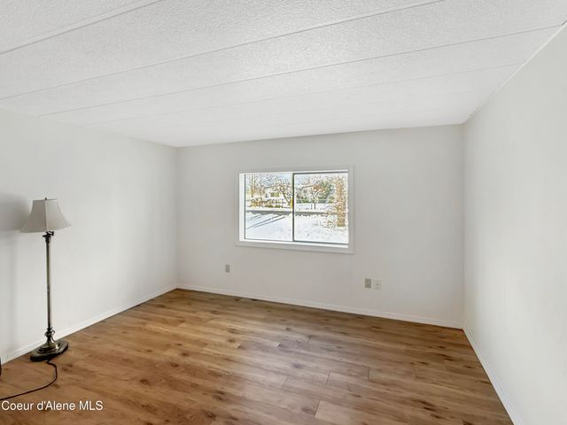 3520 West CRANSTON AVE, Hayden, ID 83835