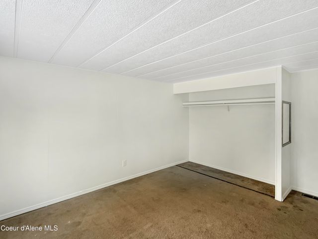 3520 West CRANSTON AVE, Hayden, ID 83835