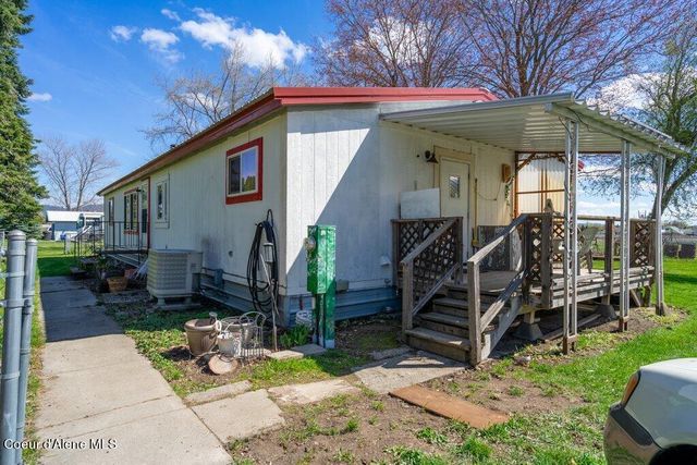 3520 West CRANSTON AVE, Hayden, ID 83835